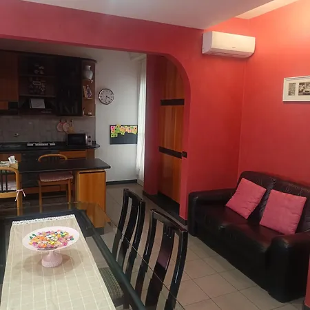 Apartment House Toret *